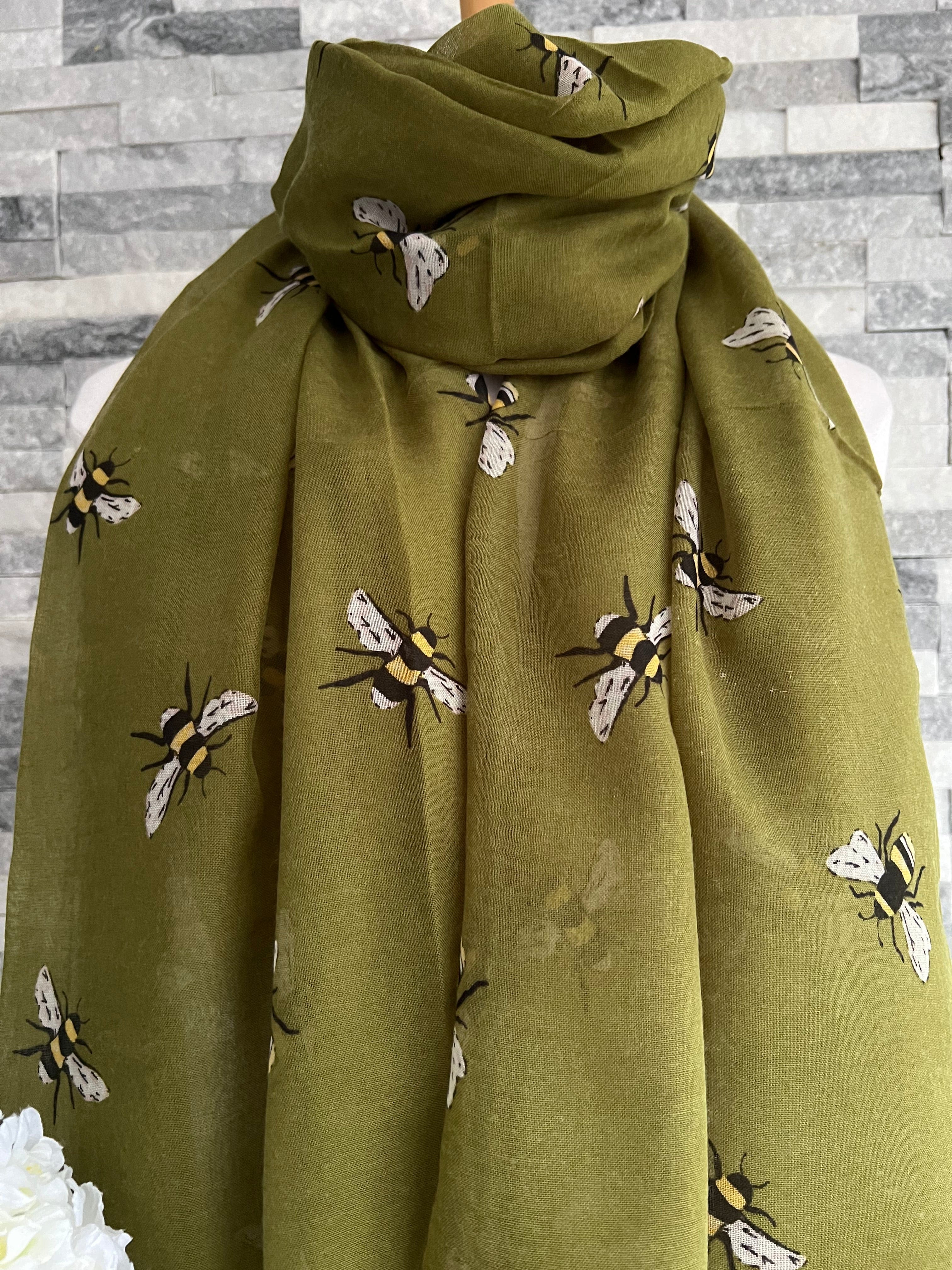 Green Busy Bees Scarf - Image 3