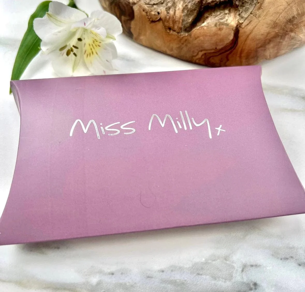 Miss Milly Royal Blue Wave Necklace FN366DBMB - Image 4
