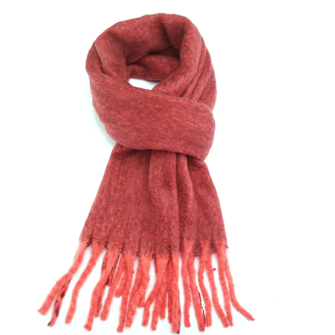 Miss Sparrow Iris Plain Chunky Knit Scarf Red