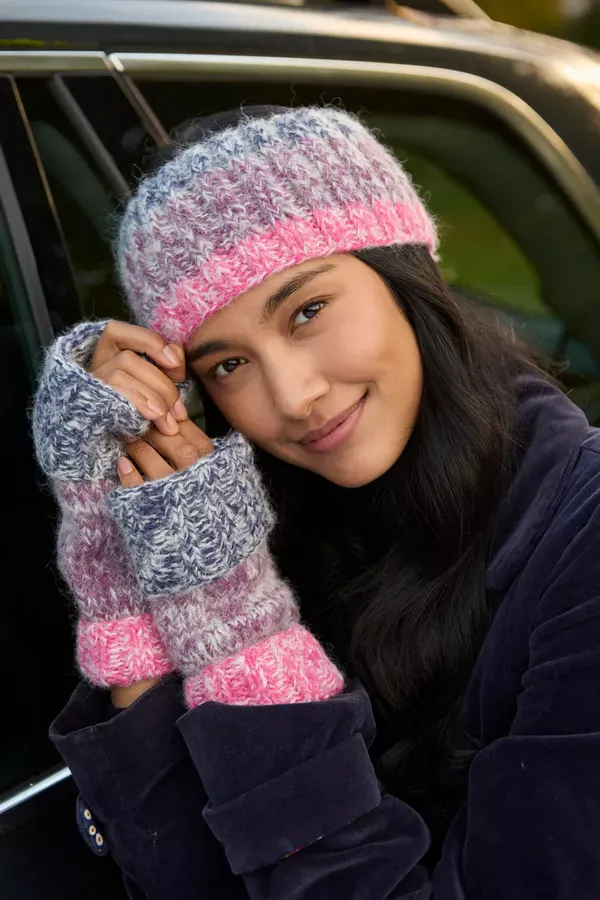 Pachamama Berlin Headband Purple, Handknitted Womens - Image 3