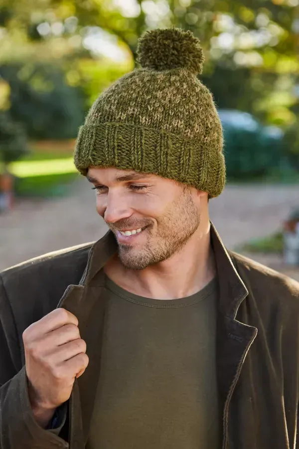 Pachamama Mens New Forrest , Moss, Handknitted , Fairtrade - Image 4
