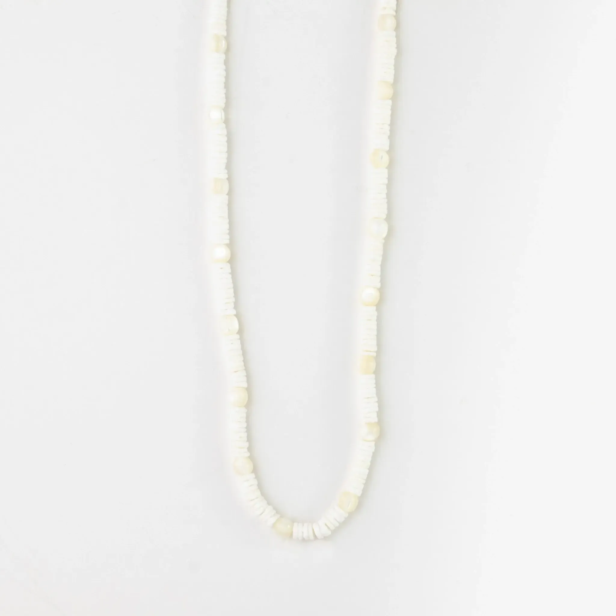 Pineapple Island Madasari Beach Mother of Pearl Necklace White - Image 2