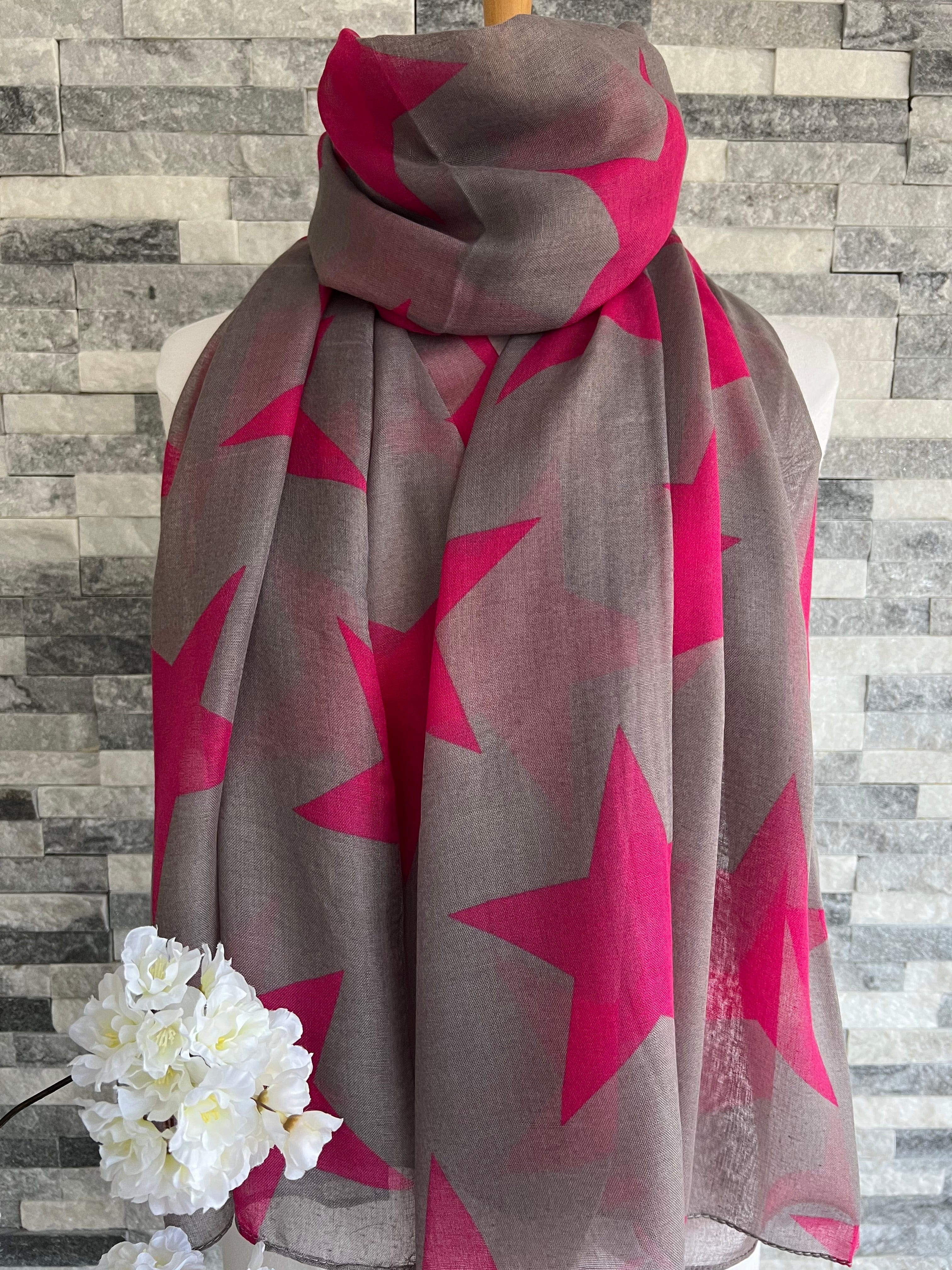 Pink & Grey Large Stars Scarf - Image 3