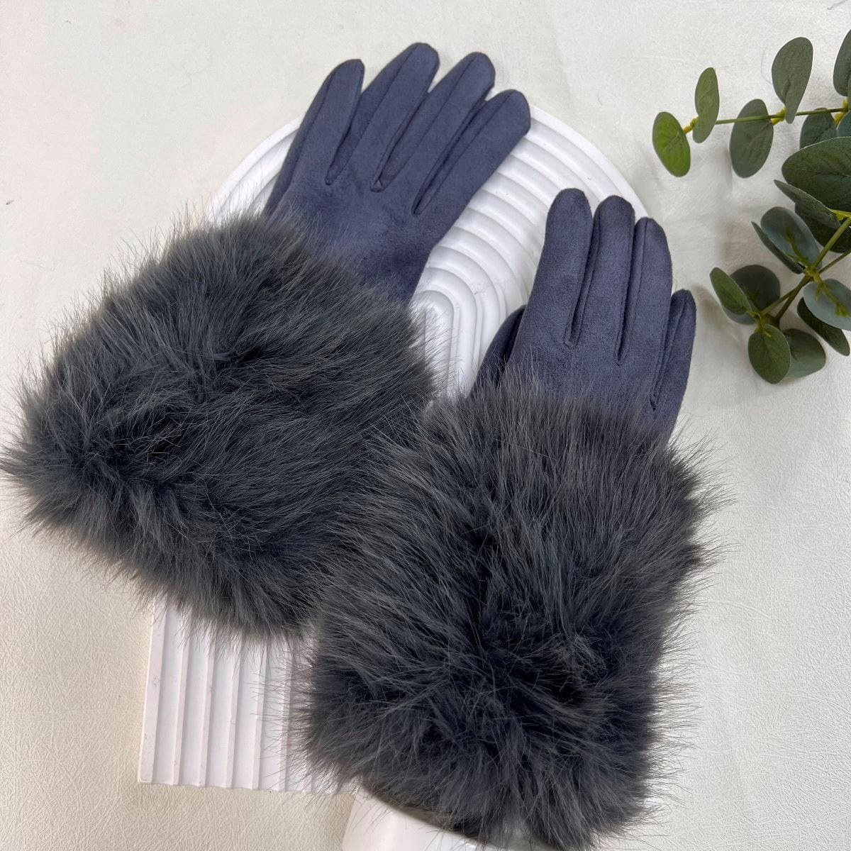 REEVO VELOUR GLOVE WITH FUR WRIST G3072 - Image 5