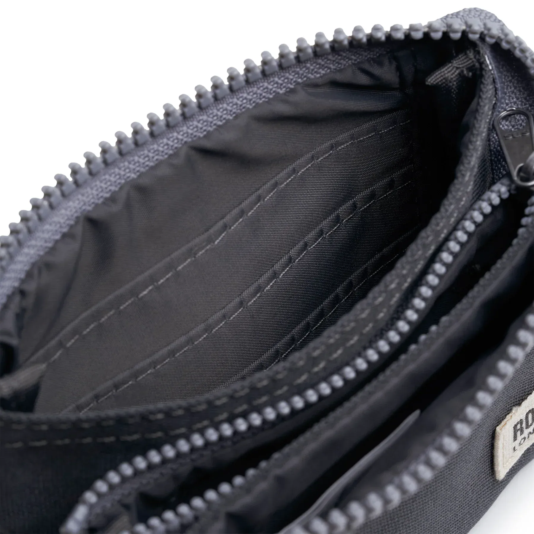 ROKA London Carnaby Small Wallet – Faded Black - Image 3